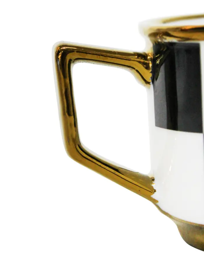Juego de té de porcelana diseño rayas negras con blanco (incluye plato, taza, azucarera y vaso) de7x7x8.5/8x6.3x4.8/6.3x6.3x10/23x23x2cm - Image 3