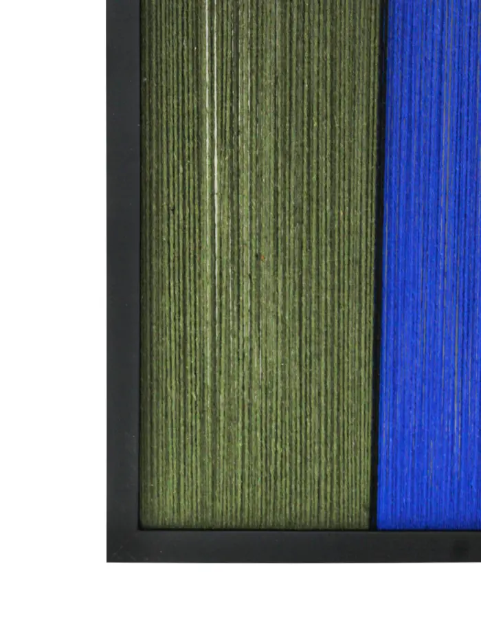 Cuadro de hilo blanco con beige verde azul de 50x70x2.5cm - Image 2