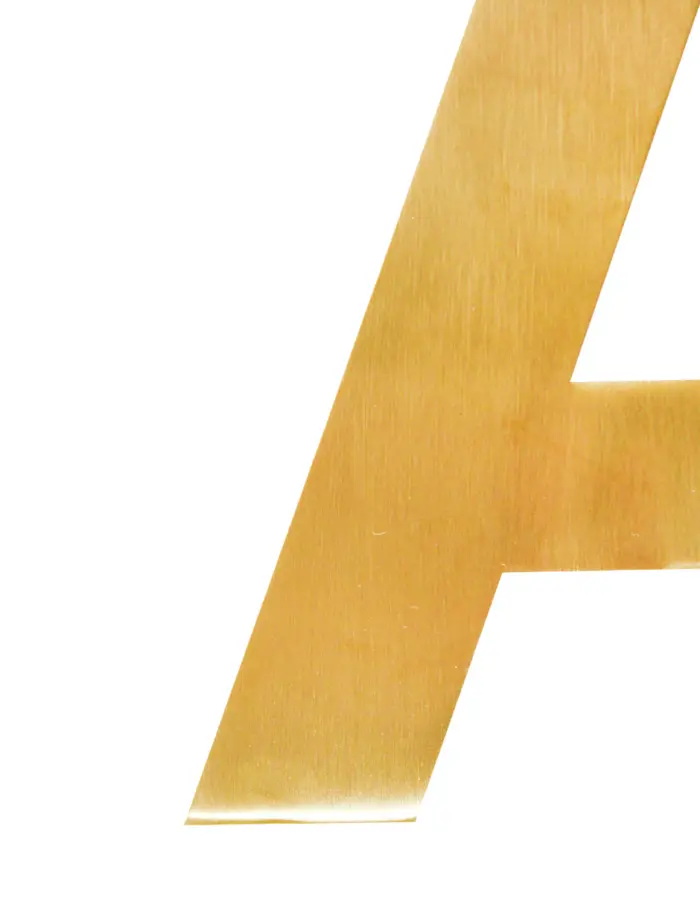 Letra A de acero dorado de 15cm - Image 2