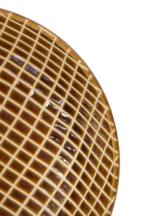 Bowl de porcelana cafe diseño cuadros de 19.5x19.5x5.4cm - Image 3