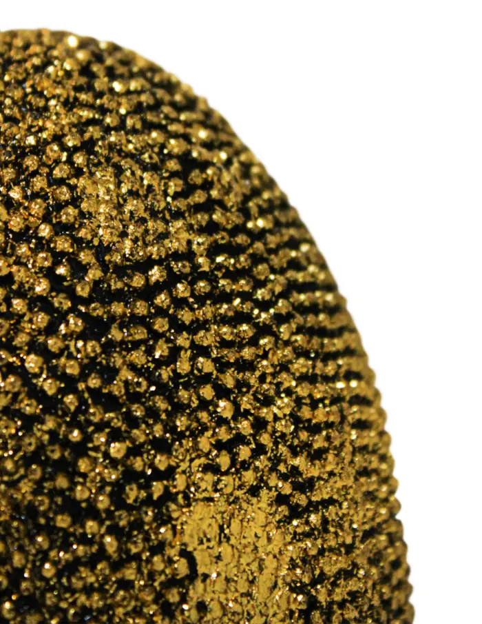 Huevo de poliresina dorado de 9.2x9.2x12.5cm - Image 2