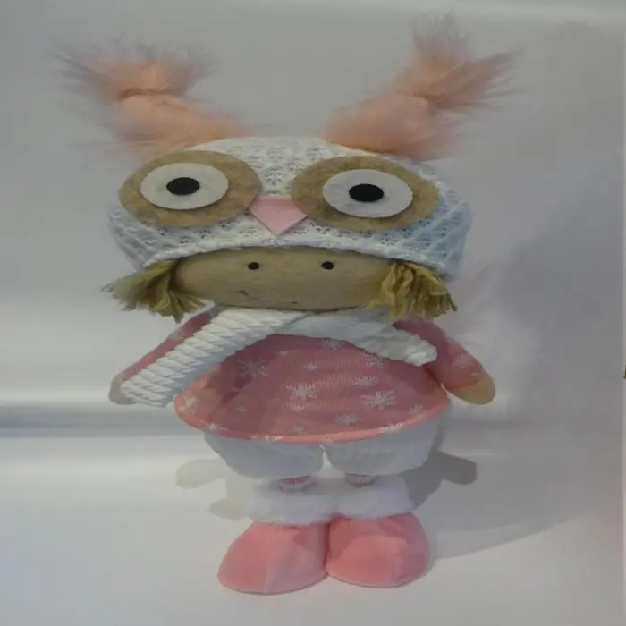 Muñeca con Sombrero de Búho