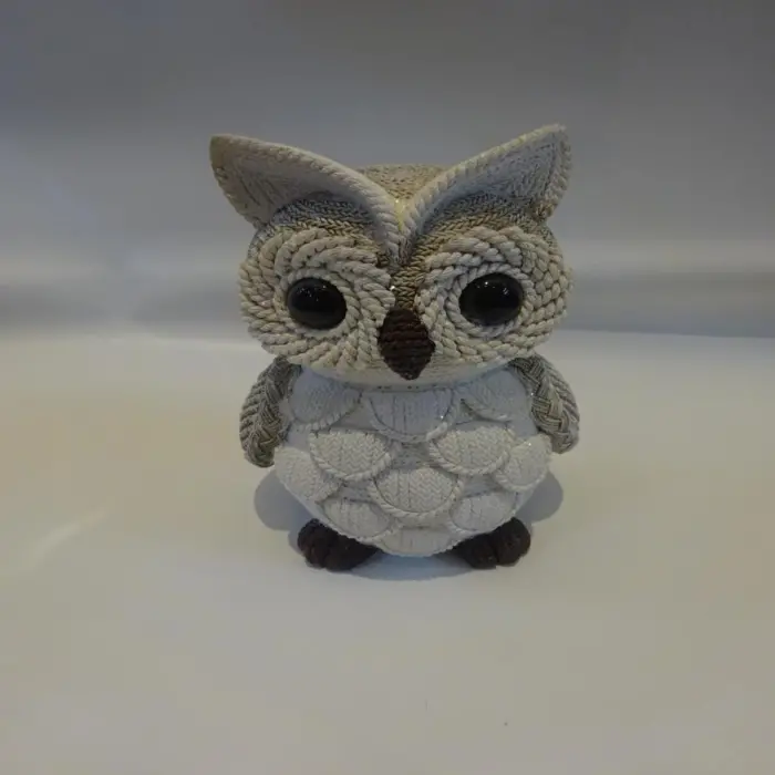 Búho Beige Imitación Crochet