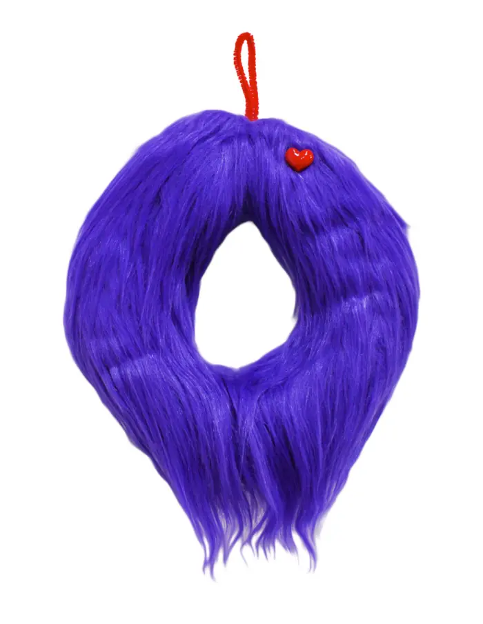 Corona de Peluche Morada con Corazón Rojo