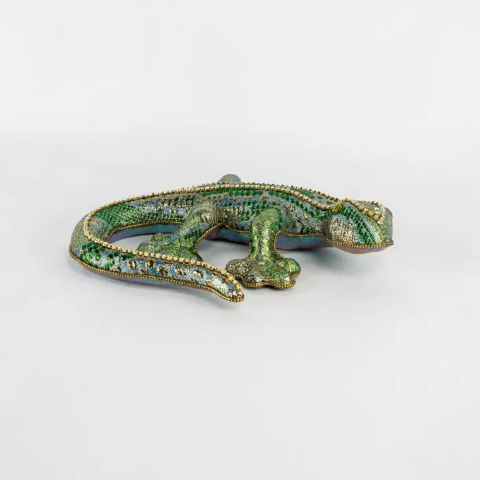 Lagarto Verde con Dorado