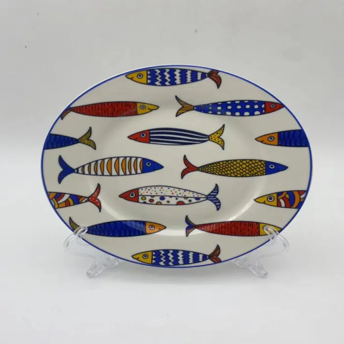 Plato Diseño Peces Inversos de Filo Azul