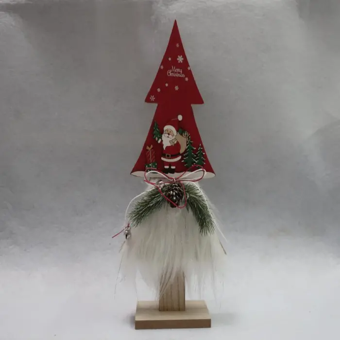 Árbol Rojo con Peluche, Santa, Regalos y Pinos Navideños