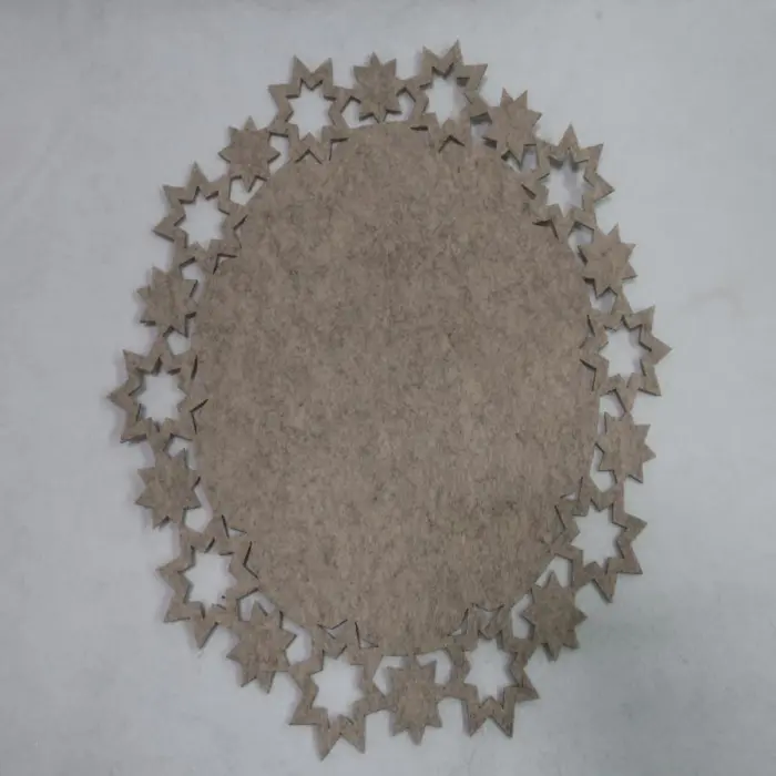 Mantel Beige con Orilla de Estrellas