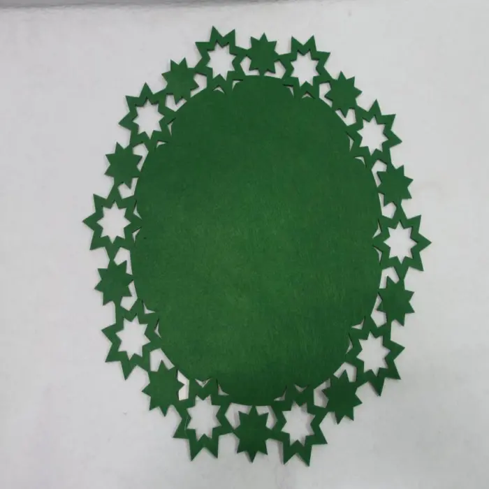 Mantel Verde con Orilla de Estrellas