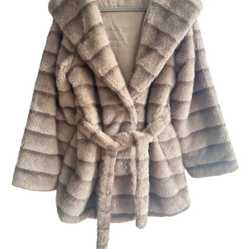 304001736836-galerias el triunfo