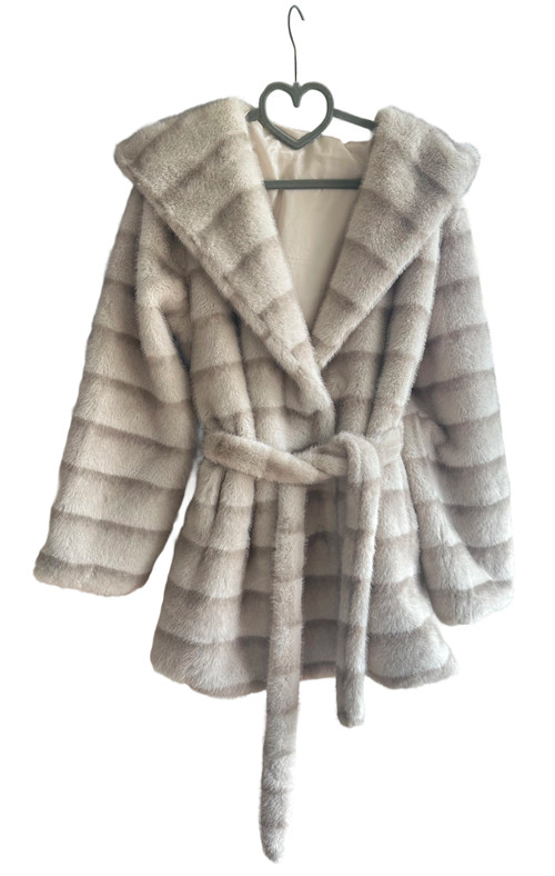 304001736834-galerias el triunfo