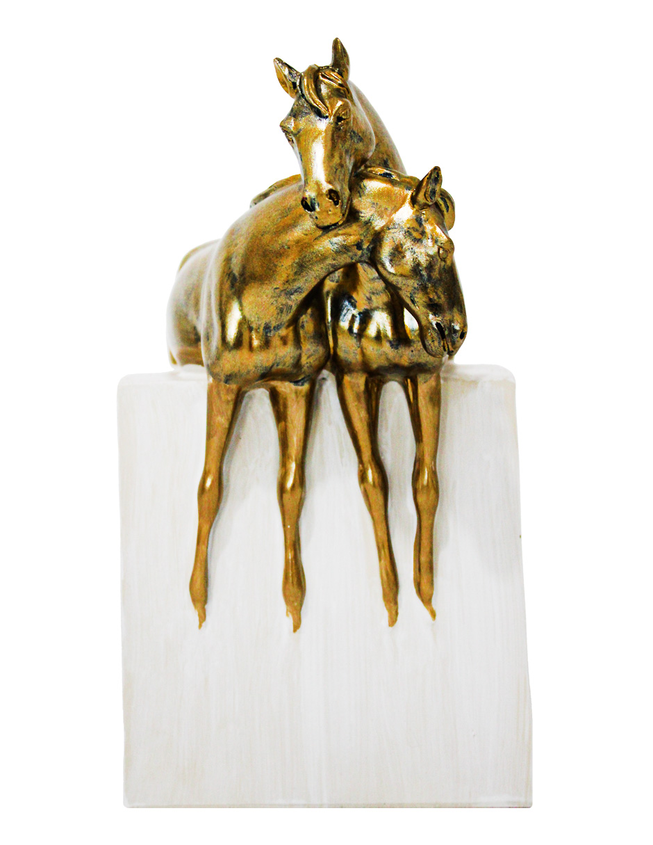 Escultura "Corceles de Oro" - Galerías el Triunfo