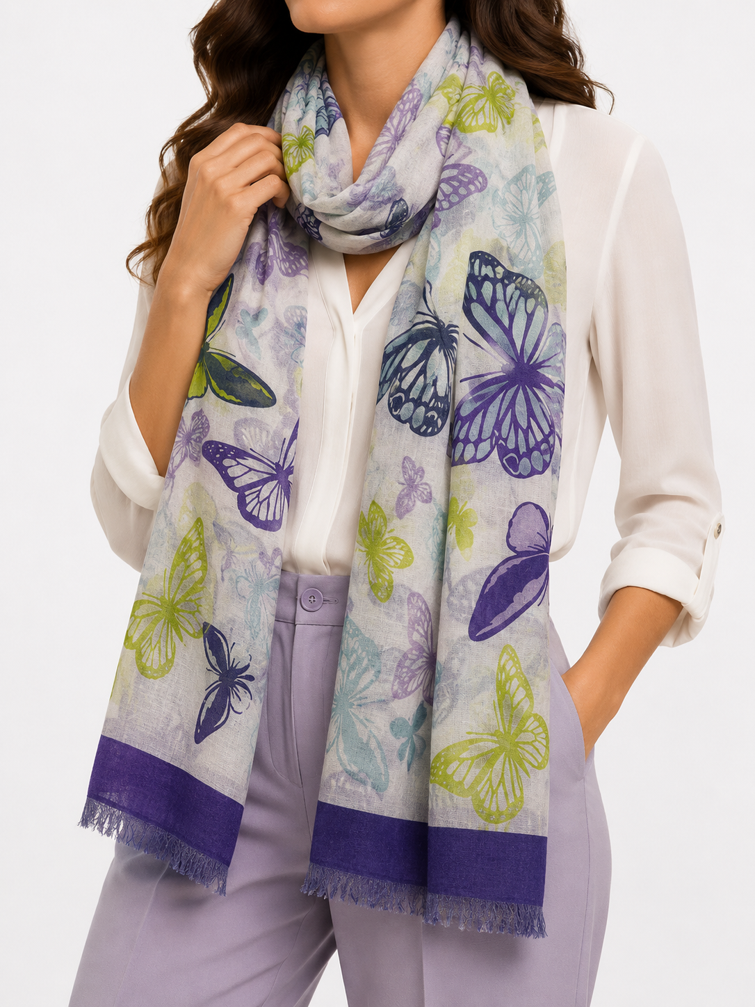 Pashmina de Mariposas Multicolor con Franja Morada - Galerías el Triunfo