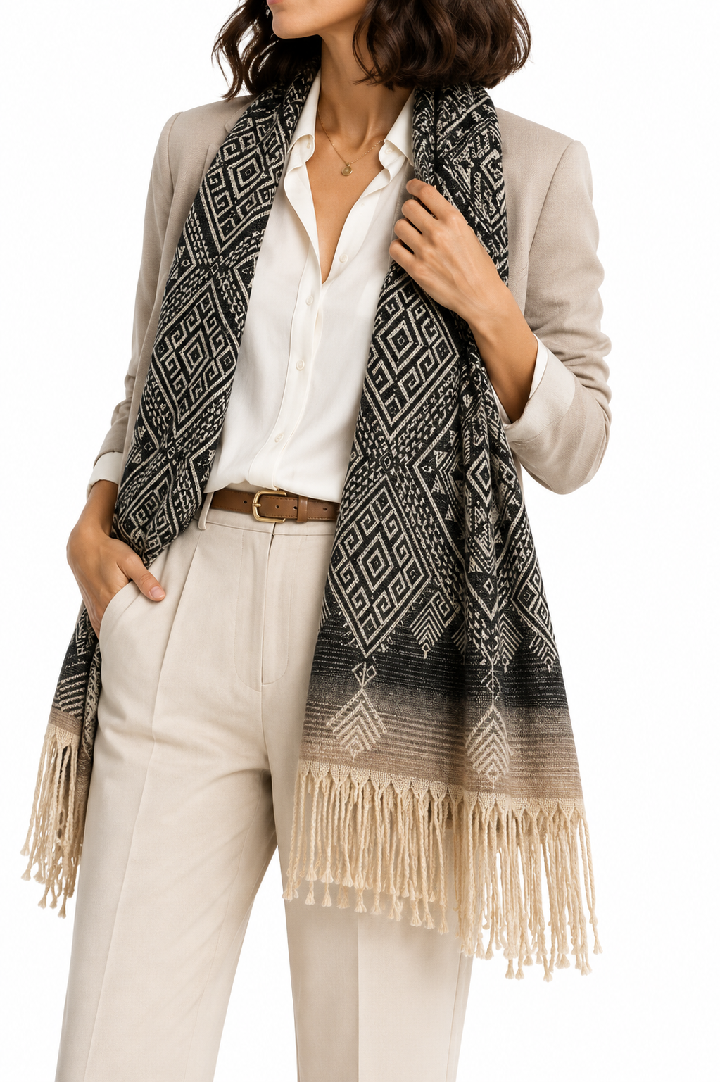 Pashmina Étnica Negra de Rombos con Flecos – Galerías el Triunfo