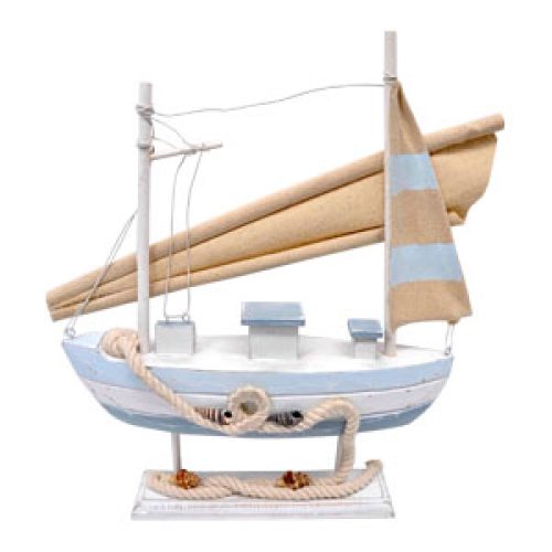 Barco de madera blanco - Galerías el Triunfo - 206071783100